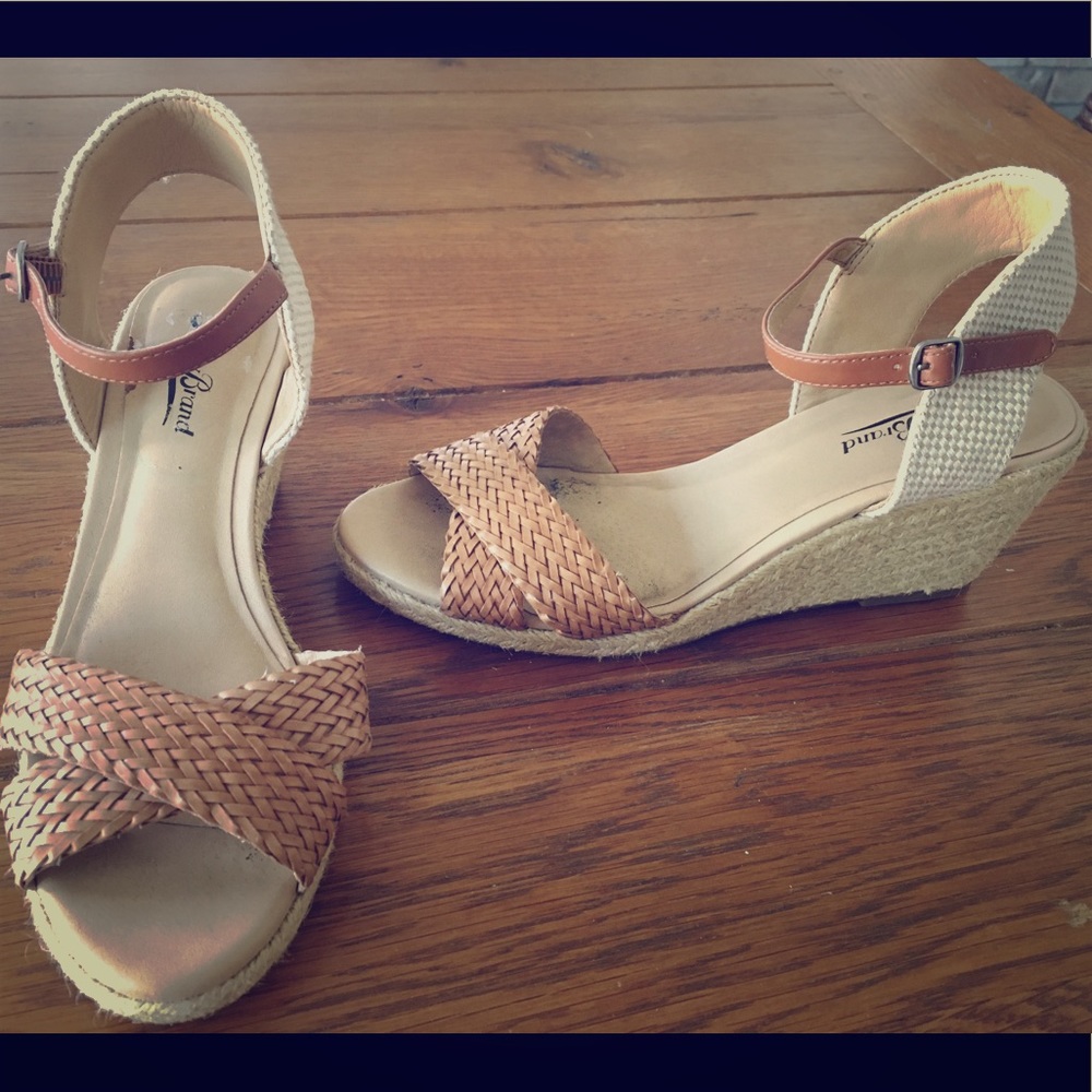 Lucky Brand Wedge Sandals